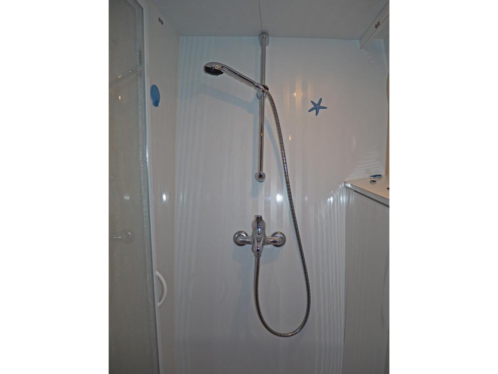 Fore ship, Accommodation